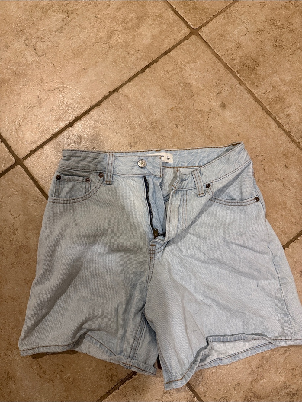Abercrombie & Fitch Light Wash Curve Love Relaxed Men’s Jeans